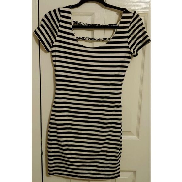 Women's Black & White Striped Mini Dress with Open Back GUC Size Small - Picture 1 of 6